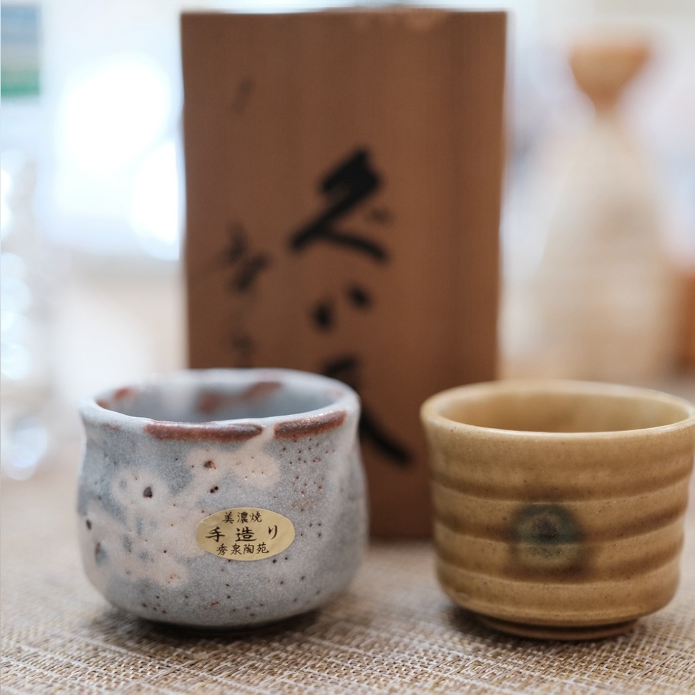 Japanese Mino Ware Sake Cup Set 🍶 Shusen Touen Handmade Pottery with Wooden Box